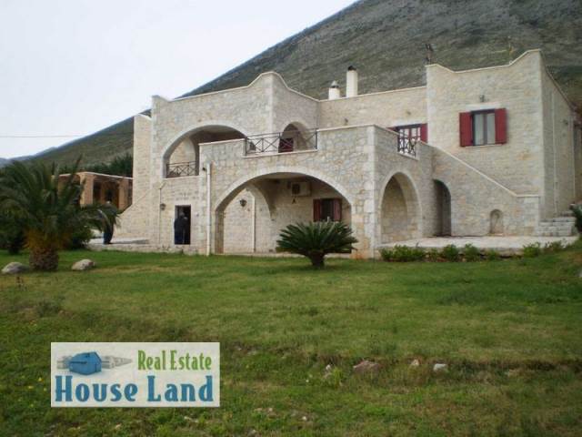 (For Sale) Residential Residence complex || Lakonia/East Mani - 330Sq.m, 6Bedrooms, 900.000€ 
