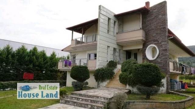 (For Sale) Residential Detached house || Thessaloniki Suburbs/Lagadas - 580 Sq.m, 8 Bedrooms, 400.000€ 
